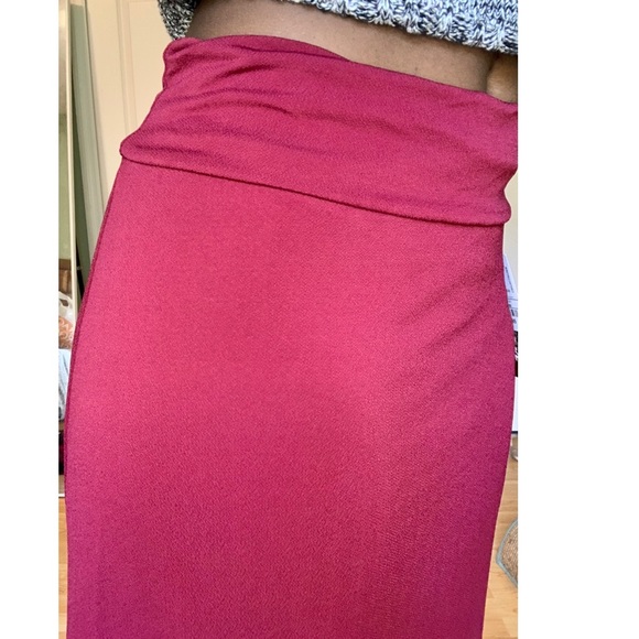 Burgundy Red Maxi Skirt - Picture 2 of 3